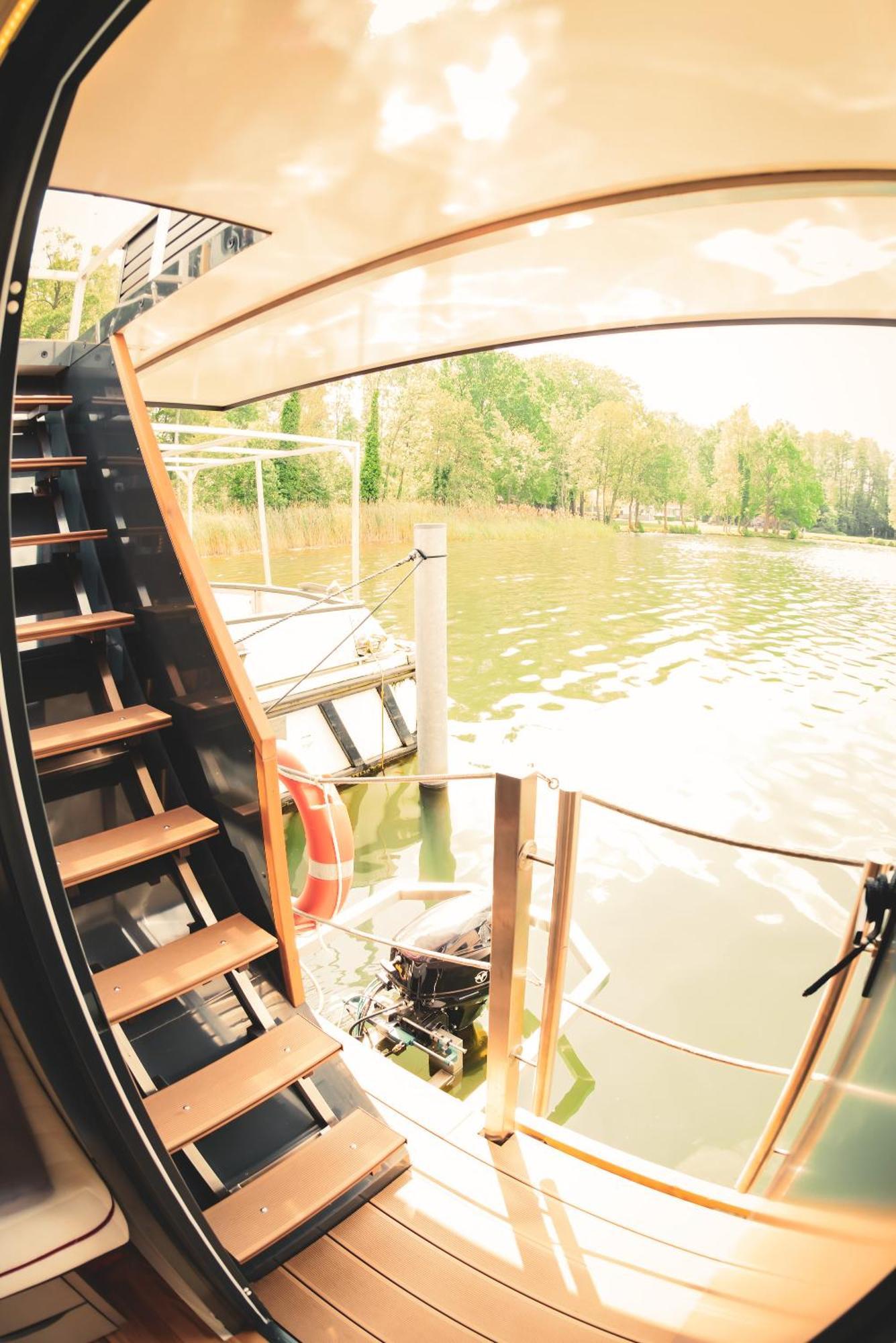 Traumzeitboot2 Auf Dem Scharmuetzelsee Bad Saarow Esterno foto